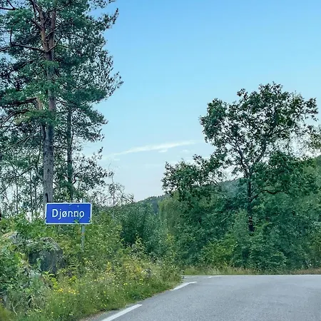 Hébergement de vacances Stunning In Vallavik With Wifi *