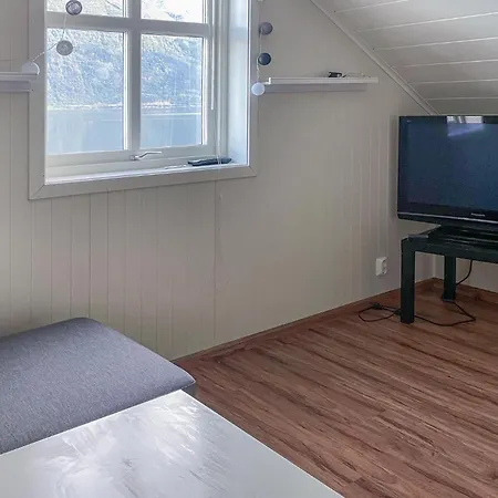 Stunning In Vallavik With Wifi Hébergement de vacances Djonno